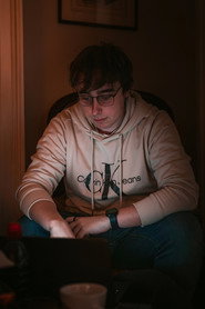 Harry Larter 1365x2048