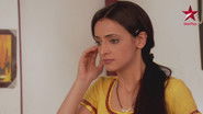 Khushi Irritates Arnav