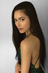 Nicole Hombrebueno 666x1000