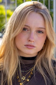 Pippa Van Looveren