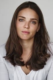 Profile picture of Ruby Kammer who plays Sloane