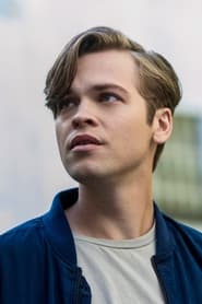 Image Alexander Calvert