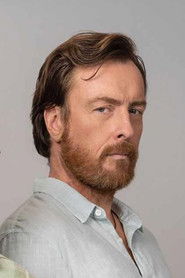 Toby Stephens photo