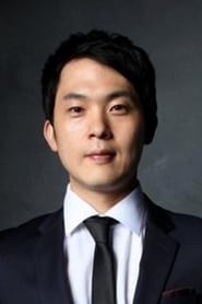 Seol Chang-hee as Lee Ki-won