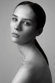 Brittani Kline photo 2