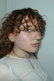 Portrait of Aline Isbled