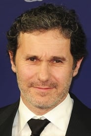 Serge Hazanavicius is Luc