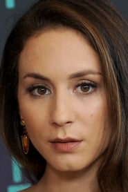 Troian Bellisario