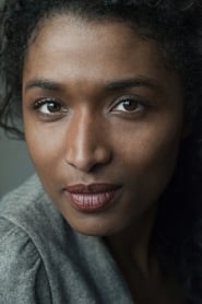 Sara Martins as Serena