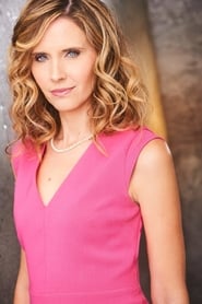 Danielle Hoetmer as April Peterson