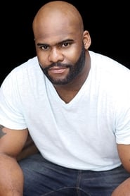 Marcus Lewis as Duncan