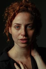 Profile picture of Mayara Constantino who plays Professor Helô