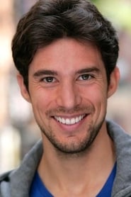 Gui Agustini as Roberto Da Costa (voice)