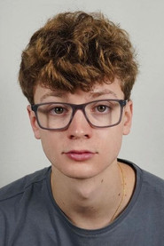 Kieran Rhodes as Contestant