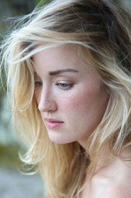 Ashley Johnson photo 6