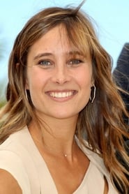 Profile picture of Julie de Bona who plays Agnès