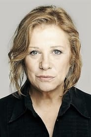 Mercè Arànega as Gloria de Cifuentes