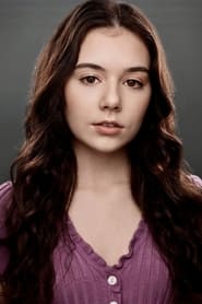 Julia Antonelli as Teen Elaine