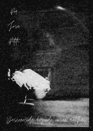 Desconocida Leyendo En Un Autobús (2025)