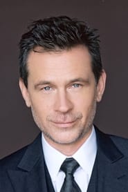 Connor Trinneer as Jeff Webb