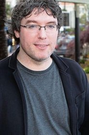 Ruairi Robinson headshot