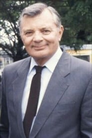 Peer Schmidt as Hauptkommissar Schreiber