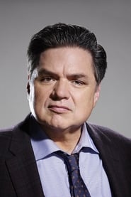 Oliver Platt as Self