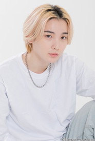 笹原遼雅