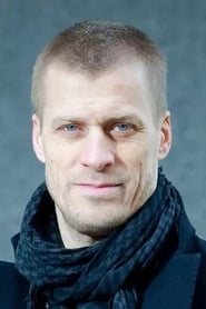 Jens Hultén as Seth Rydell