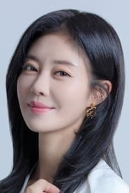 Lee Ji-hyun as Self - Jewelry Member