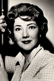 Photo de Joan Gardner Mom / Madame Esmeralda / Bonnie Bonnet / Hat shop owner (voice) 