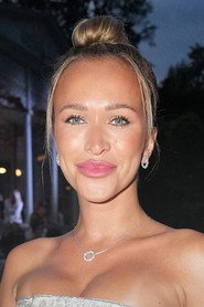 Nela Slováková photo 3