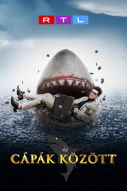 Cápák között постер