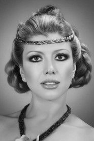 Photo de Oya Peri, qui joue  dans بنت الشيخ