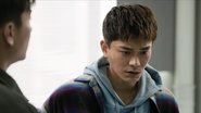 文彬彬设局抓嫌犯