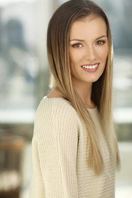 Holly Hougham 666x1000
