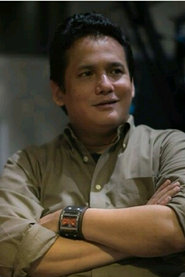 Candy Satrio 300x450