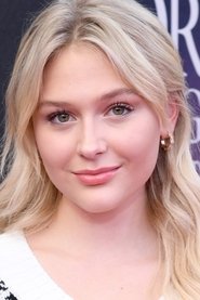 Alyvia Alyn Lind