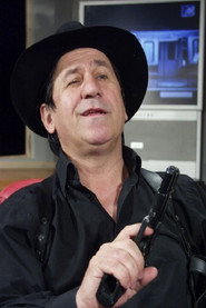 George Mihăiță 500x749