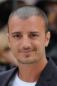 Nicolas Vaporidis as Luca Molinari