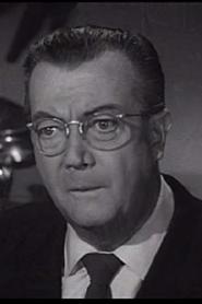 Joseph Kearns is George Wilson