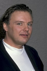 Rick Ducommun as Guard