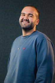Victor L. Cezar