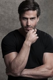 Raúl Olivo as Alejandro Somoza