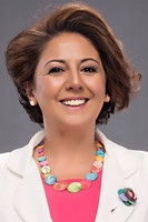 Günay Karacaoğlu as Adile