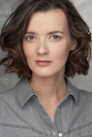 Kirsty Strain as Trish Hendry