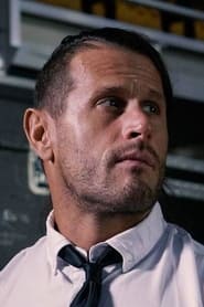 Patrick Martin as Alex Shelley