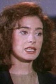 Helen Cates as Klingon First Officer