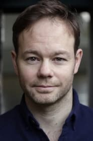 Sam Alexander as Simon Heath