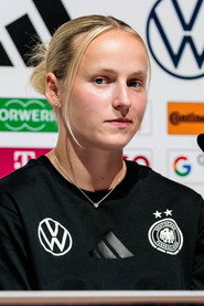Franziska Kett photo 3